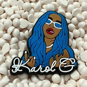 Karol G “Pose” Shoe Charm ✨